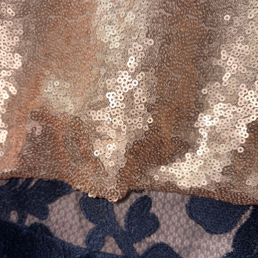 The Limited Sparkling Sequin Robe in Rose Gold - Picture 5 of 10